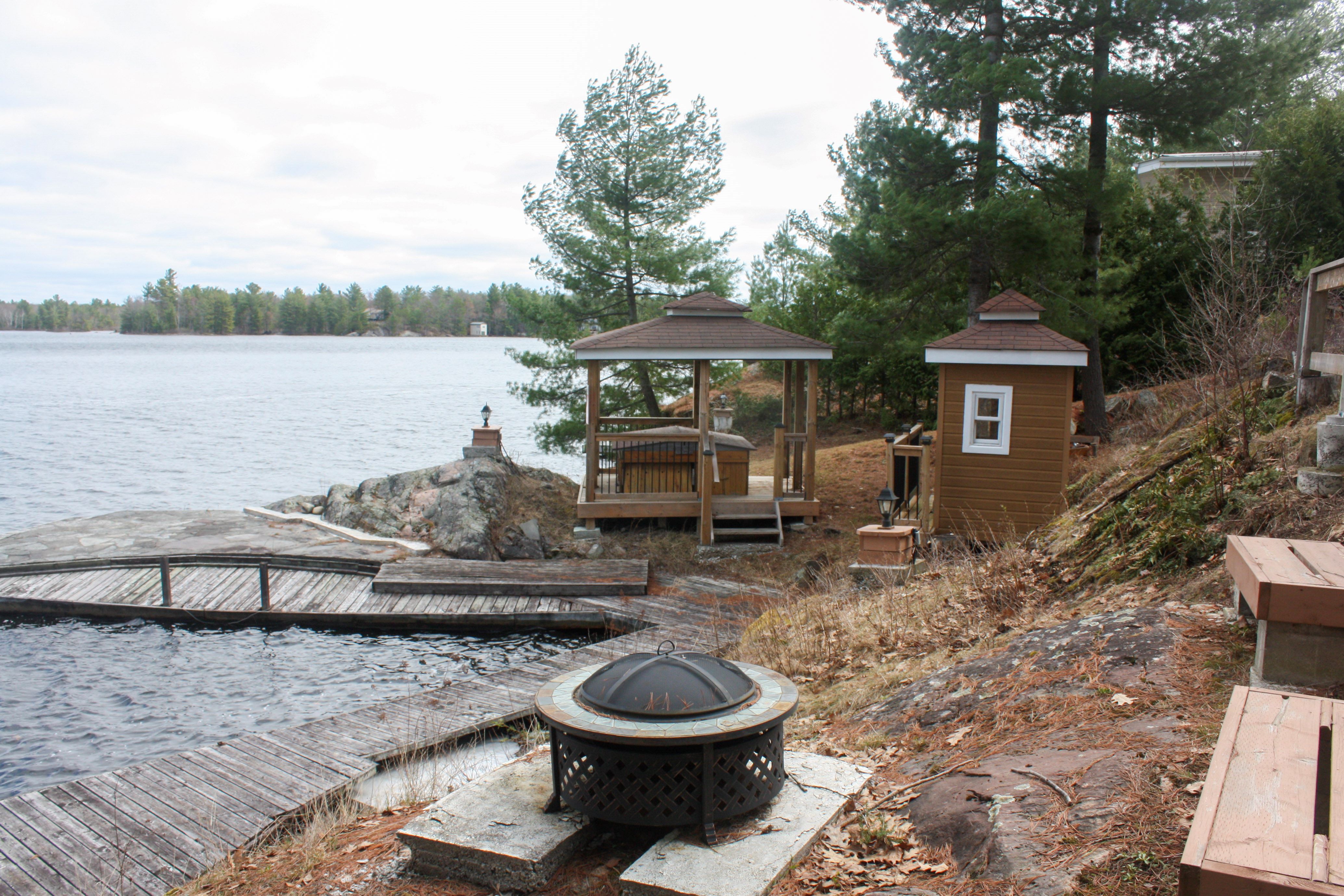 Kasshabog Lake Cottage